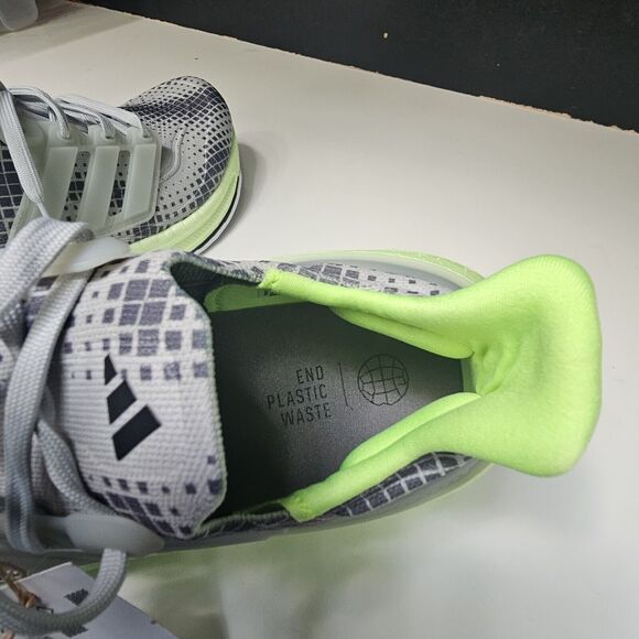 New Size 10.5 Men's Adidas Ultraboost Light Grey Silver Digital Green IG7963 - Picture 6 of 12